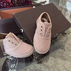 louis vuitton sandals for baby girl